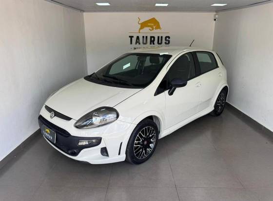 FIAT PUNTO 1.8 BLACKMOTION 16V FLEX 4P MANUAL